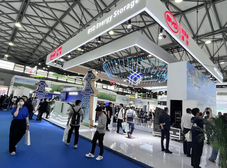 參展商該如何選擇展臺大??？展覽展臺搭建服務商幫您排憂解難
